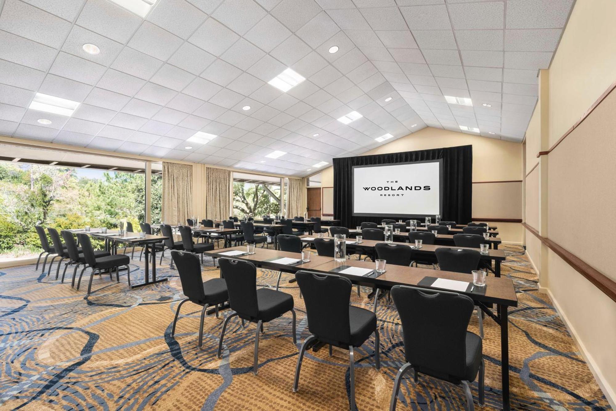 The Woodlands Resort, Curio Collection By Hilton Luaran gambar