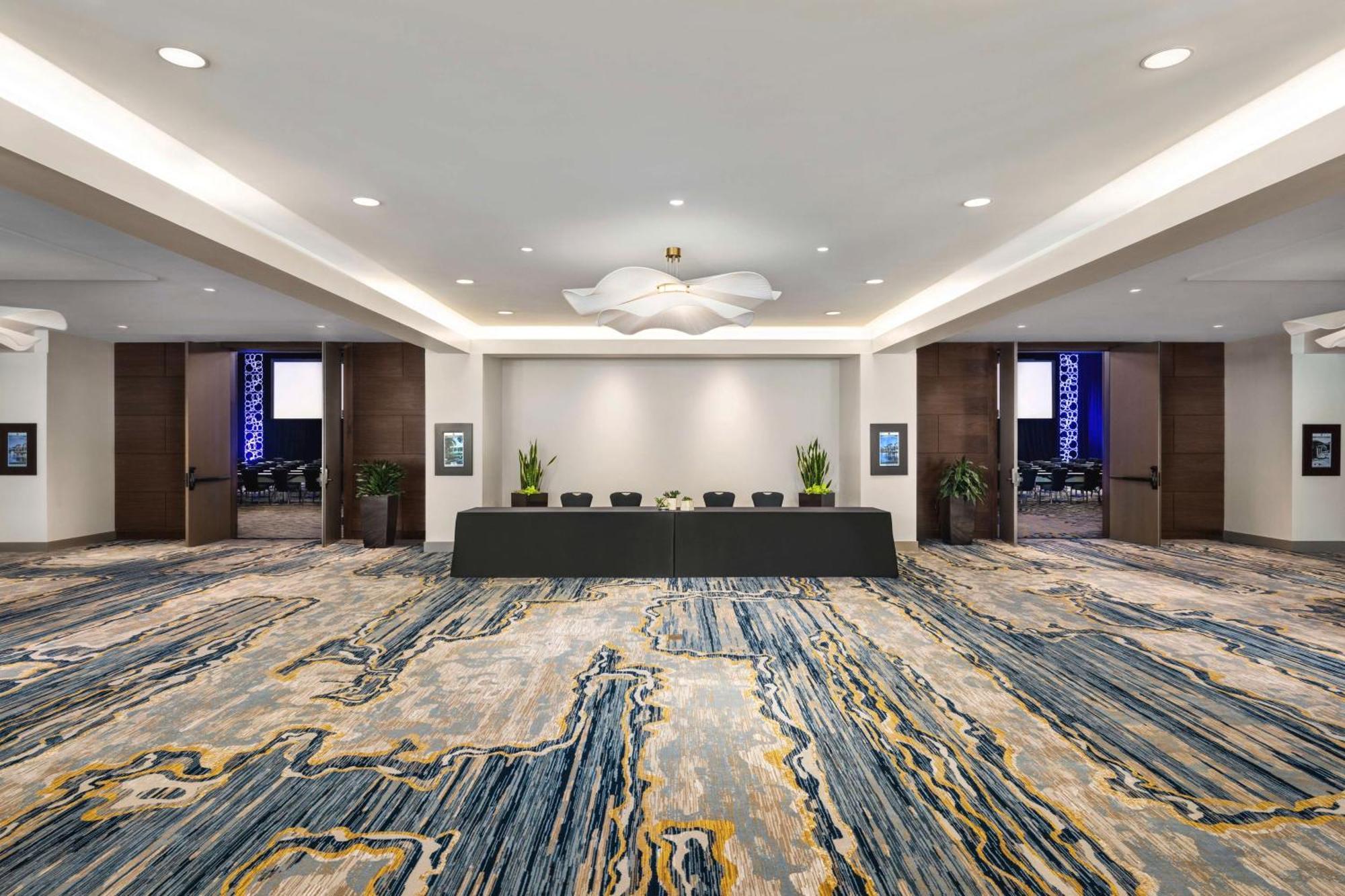 The Woodlands Resort, Curio Collection By Hilton Luaran gambar