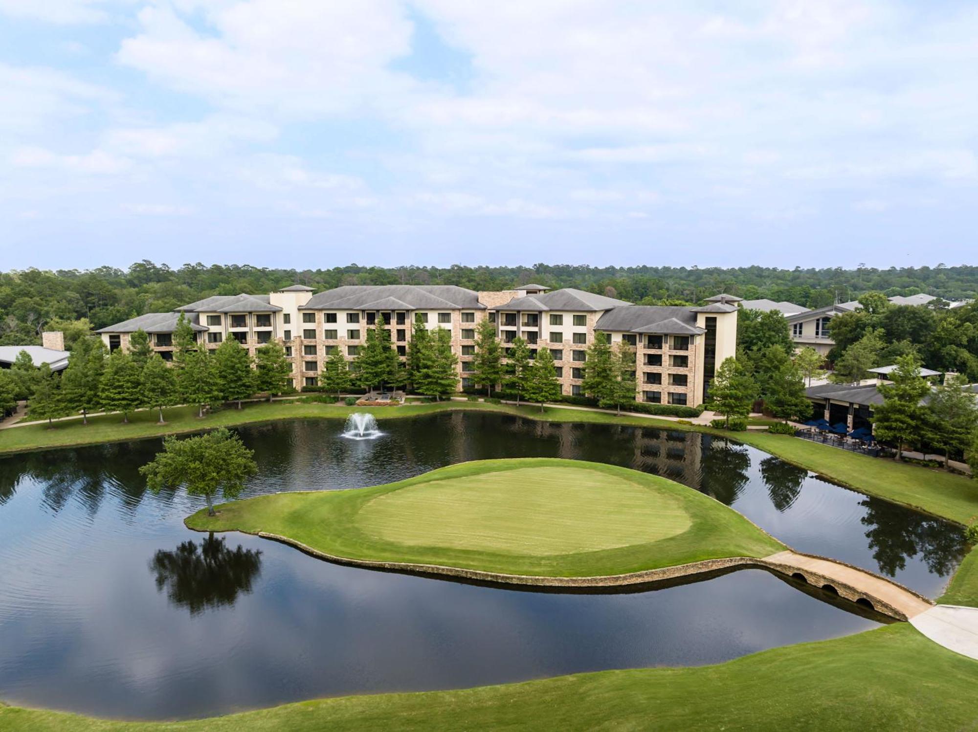 The Woodlands Resort, Curio Collection By Hilton Luaran gambar