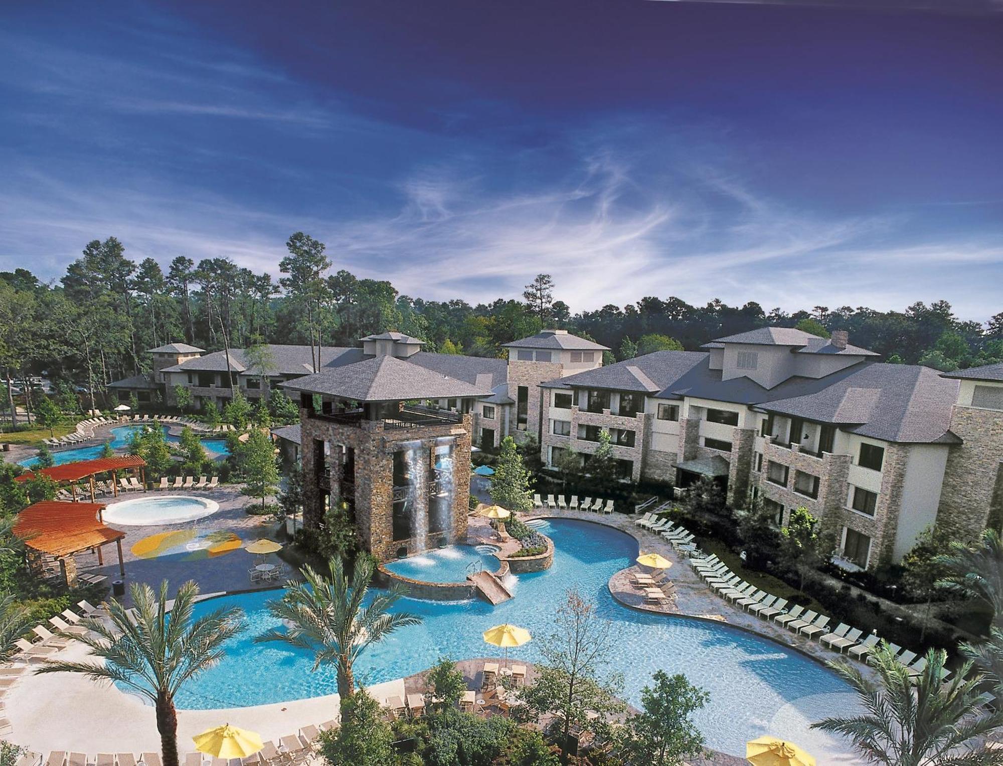 The Woodlands Resort, Curio Collection By Hilton Luaran gambar
